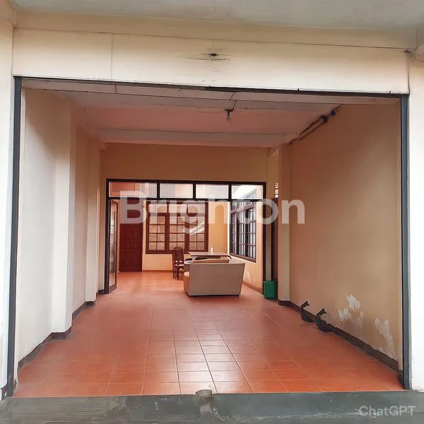 image GARASI KOMERSIL STRATEGIS DI JL. DAHLIA RIAU BANDUNG (1)