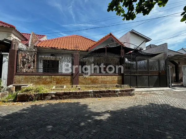 image WISMA MUKTI ROW 3 MOBIL!  (1)