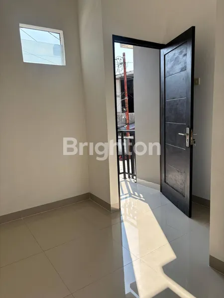 image DIJUAL RUMAH SIAP HUNI 2 LANTAI DEKAT UNIVERSITAS PAMULANG (6)