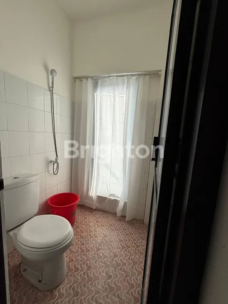 image DIJUAL RUMAH SIAP HUNI 2 LANTAI DEKAT UNIVERSITAS PAMULANG (8)