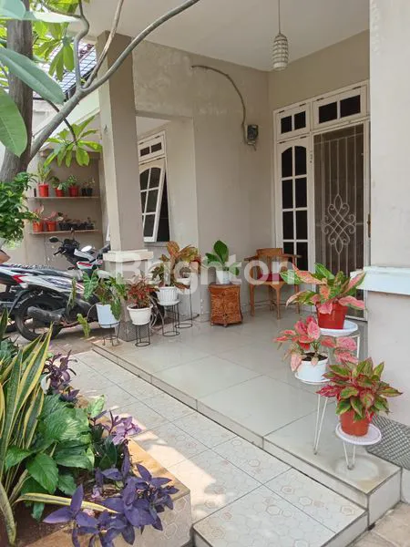 image RUMAH NYAMAN & STRATEGIS DI PERUMAHAN TAMAN DUTA CISALAK DEPOK (2)