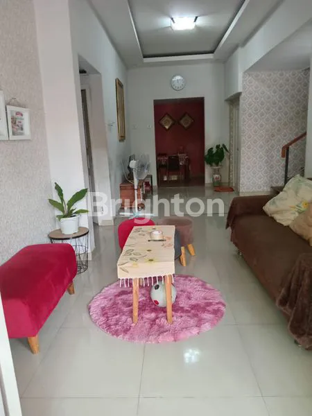 image RUMAH NYAMAN & STRATEGIS DI PERUMAHAN TAMAN DUTA CISALAK DEPOK (3)