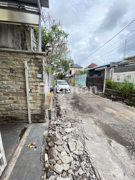 image RUMAH SIAP HUNI DAN NYAMAN, LOKASI STRATEGIS DENPASAR (8)