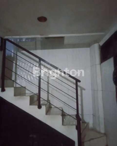 image RUMAH MODERN MINIMALIS KOMPLEK PHARMINDO (6)