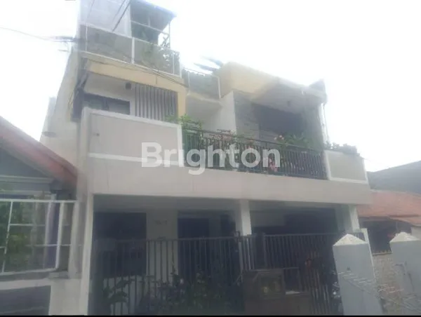 RUMAH MODERN MINIMALIS KOMPLEK PHARMINDO - CIMAHI