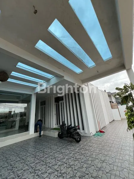 image DIJUAL RUMAH + TEMPAT USAHA DI SEPINGGAN BALIKPAPAN (2)