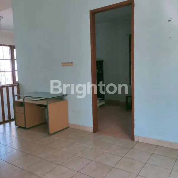 image DIJUAL RUMAH ASRI DI ALAM SUTERA (3)