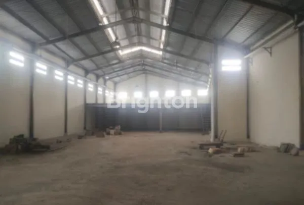 image GUDANG BAGUS LOKASI BERADA DI TENGAH KOTA & AKSES MUDAH. (3)