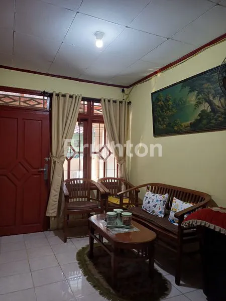 image RUMAH KOS, LOKASI STRATEGIS (2)