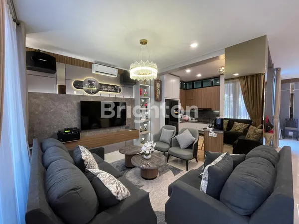 image HIDUP MODERN, PRAKTIS, DAN PENUH PRESTISE KINI BISA KAMU WUJUDKAN DI CLUSTER MAHOGANI BARAT – SUMMARECON BOGOR. RUMAH FULLY FURNISHED INI MENAWARKAN KENYAMANAN TINGGAL TANPA REPOT RENOVASI (4)