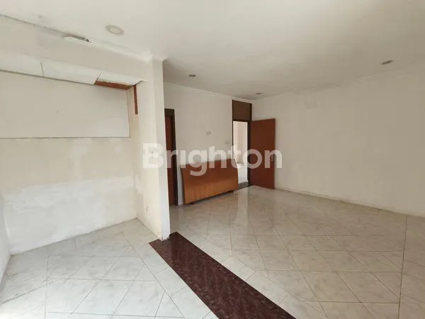 image RUMAH DURI KEPA, 2 MUKA DAN 2 AKSES JALAN, STRATEGIS, JAKARTA BARAT (3)