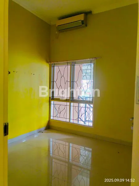 image RUMAH SEPINGGAN PRATAMA (4)