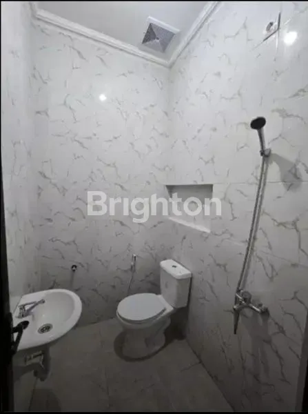 image RUMAH SIAP HUNI 2KT DI KENJERAN - ONE GATE SYSTEM, CARPORT 2 MOBIL (6)