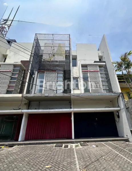 image RUKO 3 LT 0 JALAN RAYA JEMURSARI SURABAYA (1)