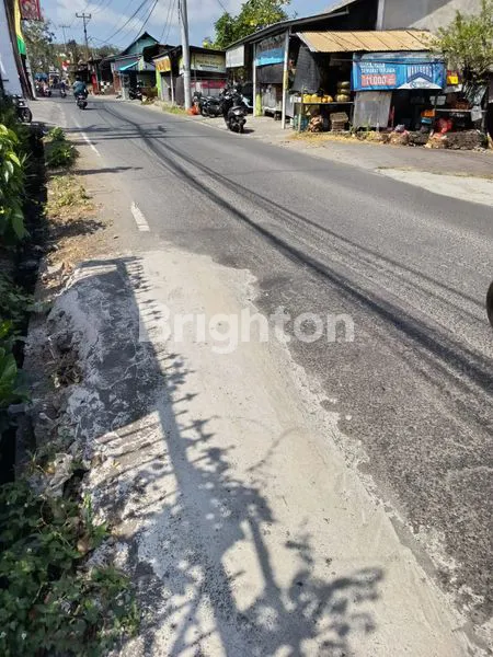 image \\UD83C\\UDFE1JUAL RUMAH STRATEGIS (4)