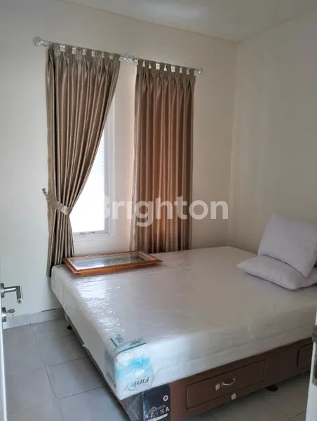 image DISEWAKAN 1 UNIT RUMAH 2 LANTAI SIAP HUNI TINGGAL BAWA KOPER  LOKASI MODERNLAND CLASTER  HAVANA TANGERANG (5)