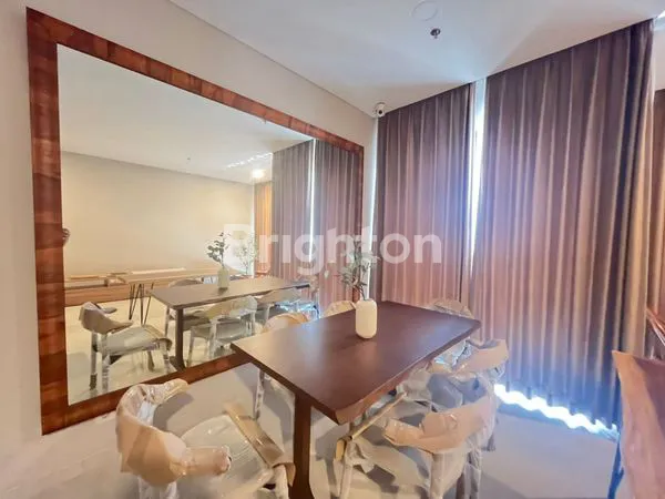 APARTEMEN CANTIK FULL FURNISHED PREMIUM LLOYD 2BR DI ALAM SUTRA