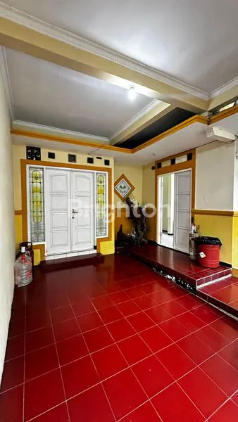 image RUMAH 4KT STRATEGIS DI GRIYA SHANTA DEKAT UB & TRANSMART (2)