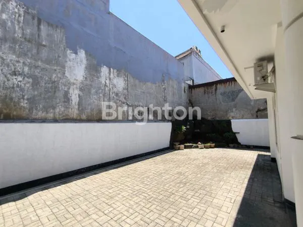 image RUMAH USAHA TENGGILIS LUAS 600 AN BISA KPR SUDAH RENOVASI (5)