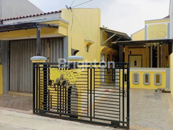 image RUMAH SATU LANTAI BONUS KIOS DI DALAM PERUMAHAN (1)