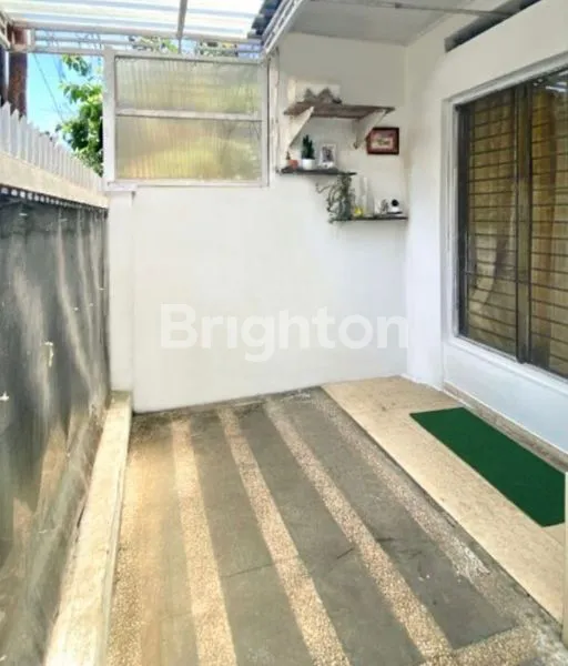 image RUMAH 2 LANTAI STRATEGIS DEKAT MIM & RS AL ISLAM - MERKURI TIMUR (4)