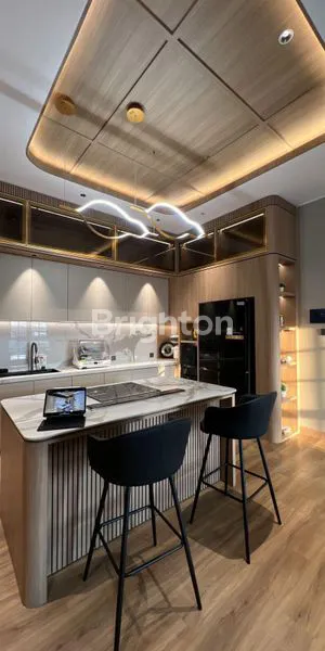 image DIJUAL RUMAH BRAND NEW FULL INTERIOR BESERTA FURNISH DI KELAPA GADING (8)