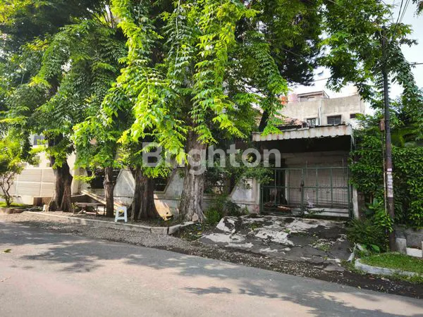 image RUMAH CLASSIC, TANJUNG DUREN, JAKARTA BARAT  (2)