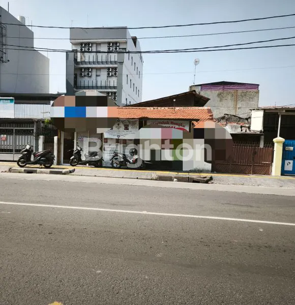 image RUMAH TANJUNG DUREN RAYA, COCOK UNTUK USAHA, PINGGIR JALAN BESAR, JAKARTA BARAT  (1)