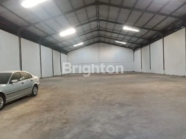 image GUDANG LUAS 1000 M2 PERINTIS (2)