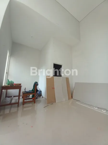 image RUMAH 1 LT, MEDOKAN AYU, SURABAYA (3)