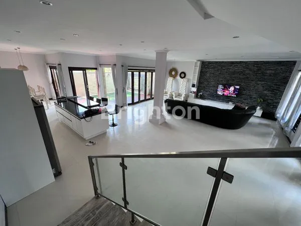 image DISEWAKAN CEPAT VILLA MEWAH PEMOGAN DENPASAR BISA SEWA TAHUNAN  (8)