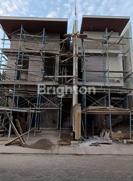 image RUMAH HOOK BARU GRESS MANYAR (1)