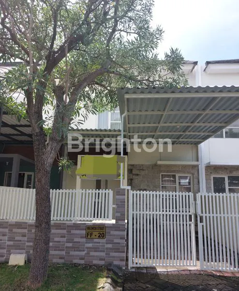 JUAL/SEWA  RUMAH SIAP HUNI FULL RENOV