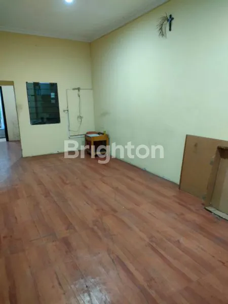 image RUMAH 2 LANTAI GROGOL JAKARTA BARAT LOKASI STRATEGIS DEKAT CENTRAL PARK MAL,MAL CIPUTRA SERTA RUMAH SAKIT ROYAL TARUMA (2)