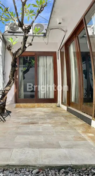 image RUMAH SEMI VILLA FULLY FURNISHED DI TAMAN JIMBARAN  (6)