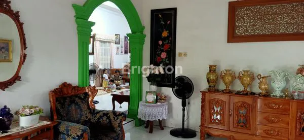 image SERIUS DAN CEPAT, RUMAH HIJAU DI JALAN PALES RAYA SIMPANG SELAYANG MEDAN (4)