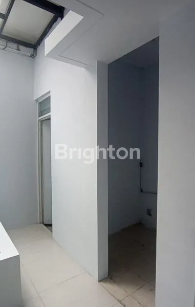 image RUMAH SIAP HUNI DI GREENWICH BSD , CLUSTER HYLANDS (2)