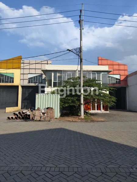 image GUDANG LEGUNDI SUMO ESTATE, 5 MENIT DARI EXIT TOL DRIYOREJO GRESIK (2)