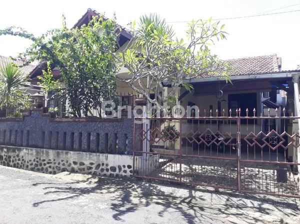 image RUMAH KLASIK DI JIMBARAN (1)