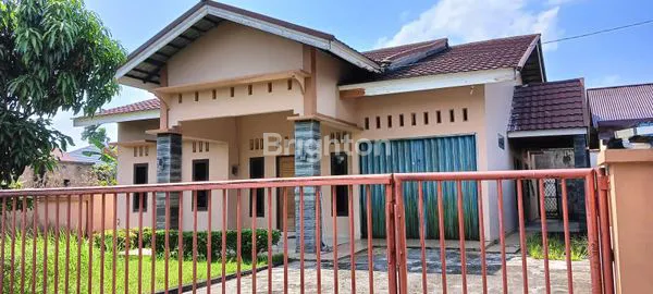 image RUMAH DIJUAL /DISEWAKAN (1)
