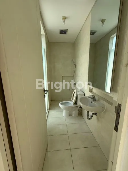 image RUMAH GRAND PAKUWON CLUSTER ADELAIDE 2 LANTAI LOKASI STRATEGIS  (8)