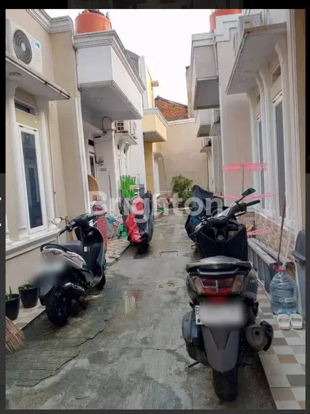 image RUMAH MUNGIL SIAP HUNI ROW MOTOR PONDOK BAMBU JAKARTA TIMUR (2)