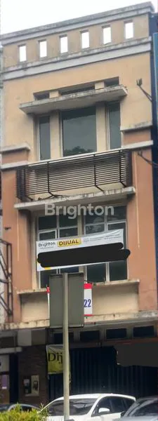 image RUKO 3 LANTAI  DI AREA STRATEGIS PUSAT BISNIS DI BSD (1)