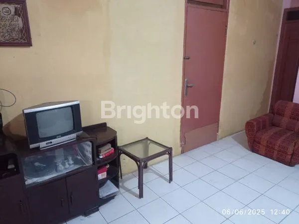 image DI JUAL RUMAH MERUYA SELATAN JAKBAR (3)