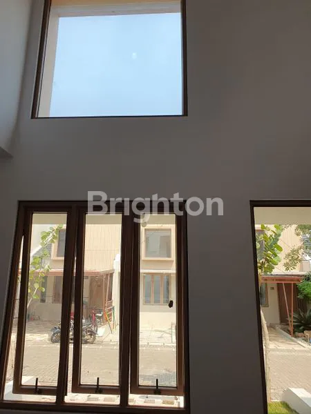 image RUMAH AESTHETIC JEPANG SPRINGHILL YUME LAGOON CISAUK - 2KT (2)