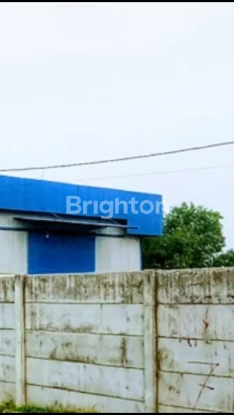 image GUDANG PINGGIR JALAN RAYA DI TIGARAKSA TANGERANG (1)