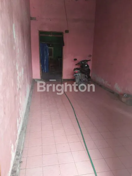 image RUMAH HALAMAN LUAS (4)