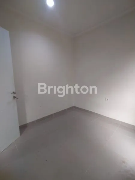 image RUMAH MODERN 2 LANTAI CLUSTER VERDI SYMPHONIA BSD - DEKAT RS & TOL (8)