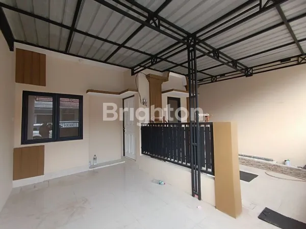 image PERUM ONE GATE WIGUNA SUDAH RENOVASI BAGUS (2)