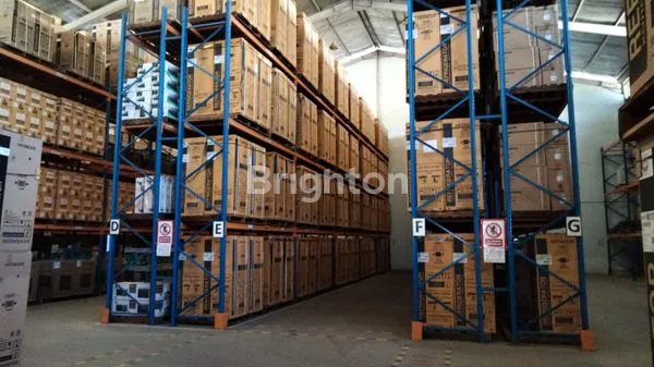 image SEWA GUDANG DI SEMPER, TANJUNG PRIOK, ADA LOADING DOCK STANDART INTERNATIONAL UKURAN 1520M2, JALAN DAN GUDANG BISA MASUK CONTAINER (3)